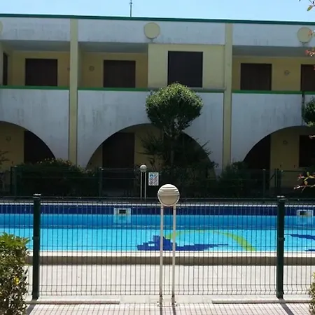 Апартаменты Spacious Flat Perfect For Enjoying Your Vacations