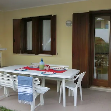 Spacious Flat Perfect For Enjoying Your Vacations